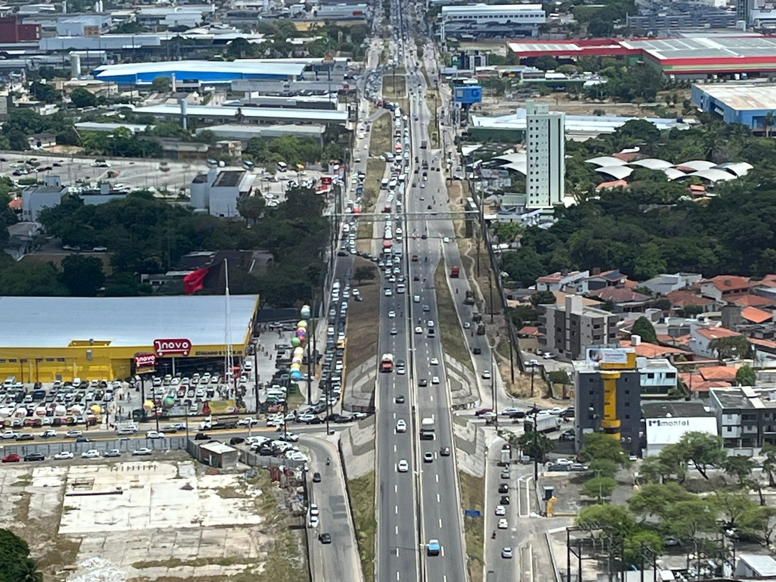 MaisPB • Colisão entre três carros deixa trânsito parado na BR-230, na  Grande João Pessoa